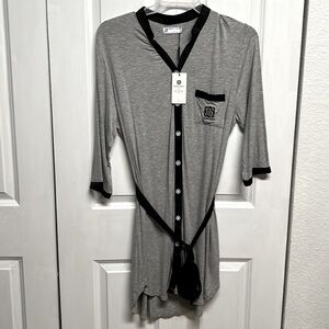 Nora Twips Gray Black Trim Mid Sleeve Robe Size L NWT